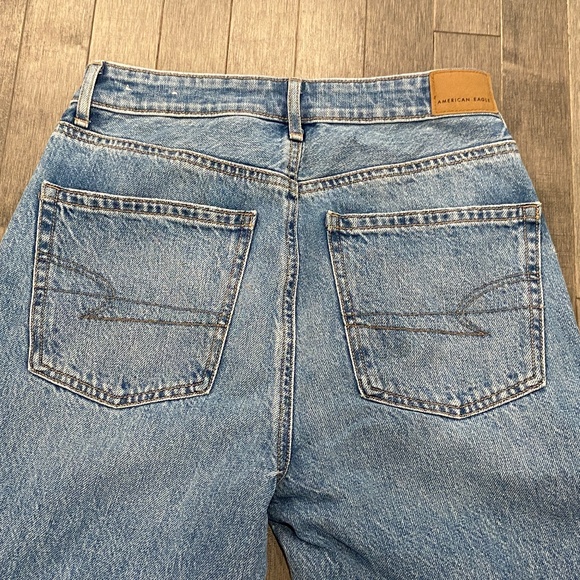 American Eagle Highest Rise 90's Flare Jeans - Picture 4 of 11